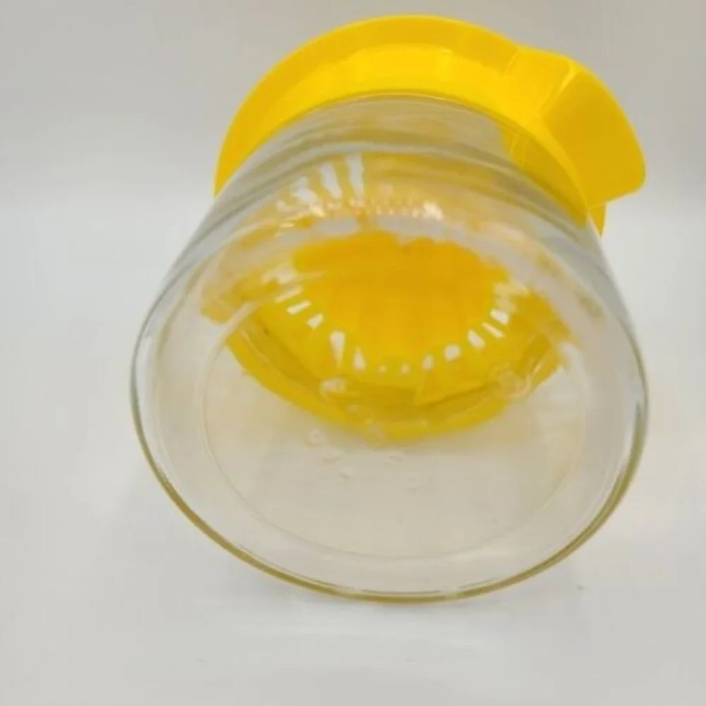 Vintage Gemco Clear Glass Juicer Container With Yellow Lid Manual Fruit Press